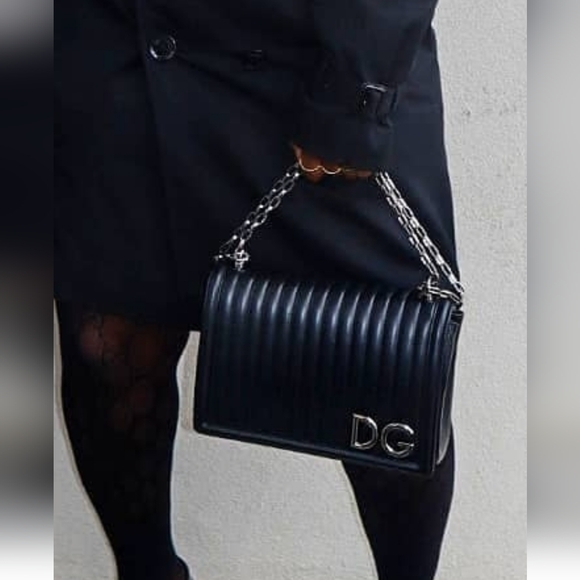 I'm selling my pre-owned authentic D&G - Picture 9 of 15